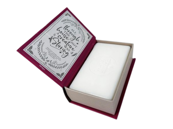 Story Book Seife FIRESIDE TOBACCO Red 200g