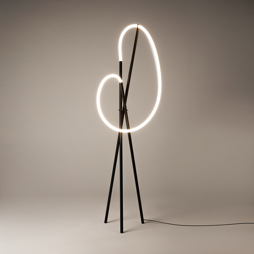 Stehleuchte CROCHET Schwarz Weiß Aluminium 45x45x162cm  Stehleuchte CROCHET Schwarz Weiß Aluminium 45x45x162cm