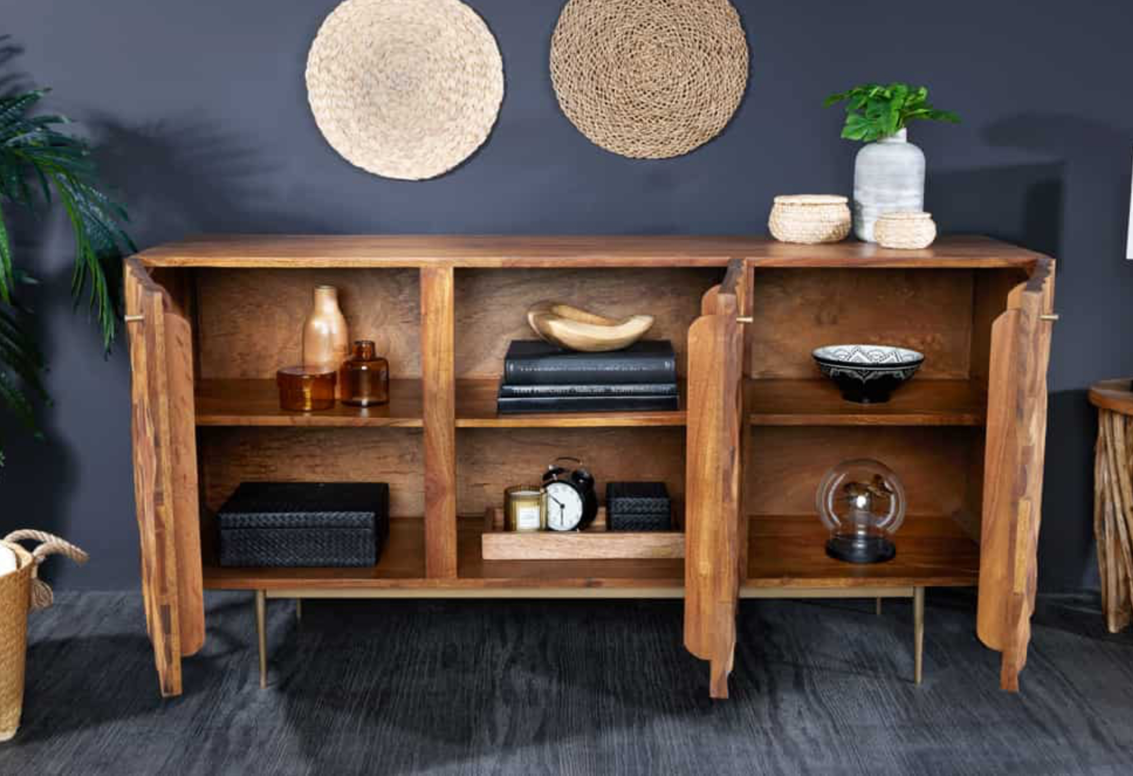IMG_0464ueobX6h6An53q Sideboard ALPINE Sheeshamholz Metall Matt-Gold handgearbeitet Unikat 145x43x73cm