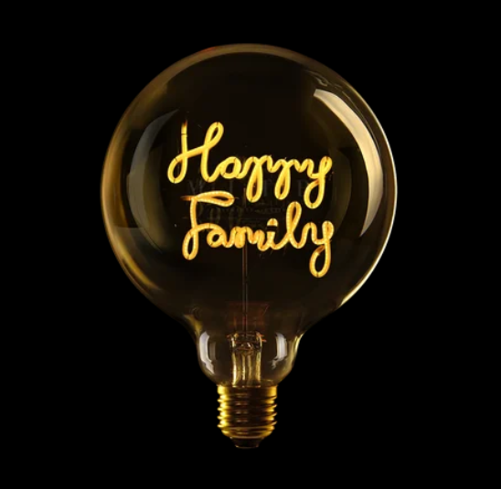 1MfE7440SEu7UN LED Globebirne mit Schriftzug HAPPY FAMILY G125 E27 2,5W 2200K 67lm 12,5x12,5x17,2cm