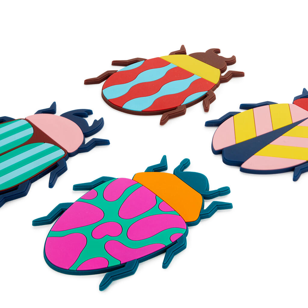 Untersetzer 4er-Set THE BEETLES Spülmaschinenfest rutschfeste Grundlage 10x14x0,4cm Untersetzer 4er-Set THE BEETLES Spülmaschinenfest rutschfeste Grundlage 10x14x0,4cm