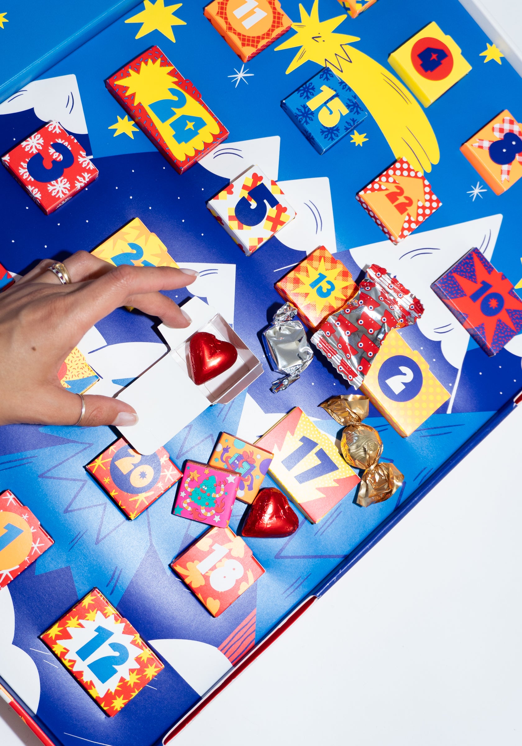 Adventskalender FRANZÖSICHE WEIHNACHTEN nachhaltige Bio-Schokolade 258g 4x35x52cm