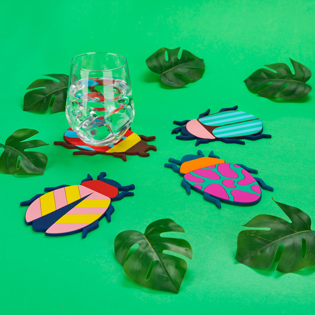 Untersetzer 4er-Set THE BEETLES Spülmaschinenfest rutschfeste Grundlage 10x14x0,4cm Untersetzer 4er-Set THE BEETLES Spülmaschinenfest rutschfeste Grundlage 10x14x0,4cm