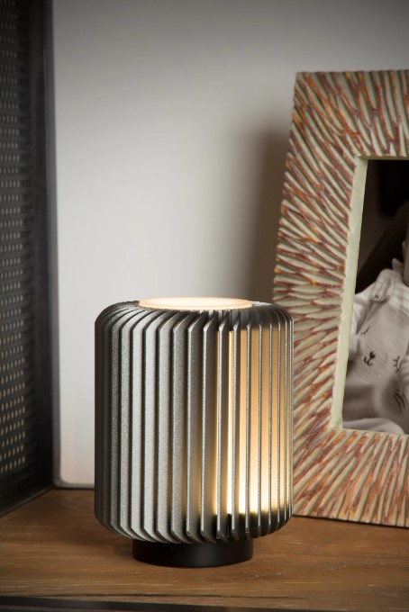 3ATe2q75b4vrtX Tischleuchte TURBIN Aluminium 5W 400lm 3000K Warmweiß dimmbar 10,6x10,6x13,7cm
