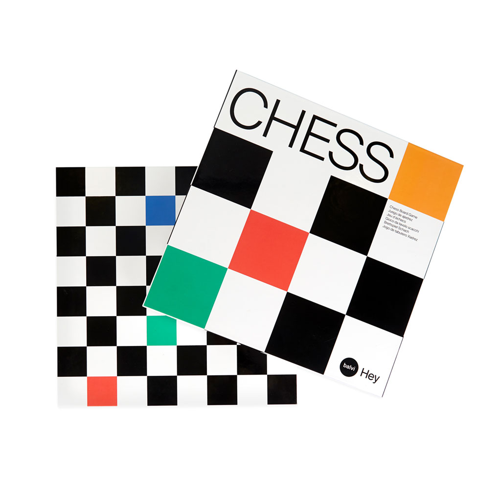 Brettspiel HEY CHESS Schach Holz Hey Studio x Balvi 30,5x30,5x3,7cm