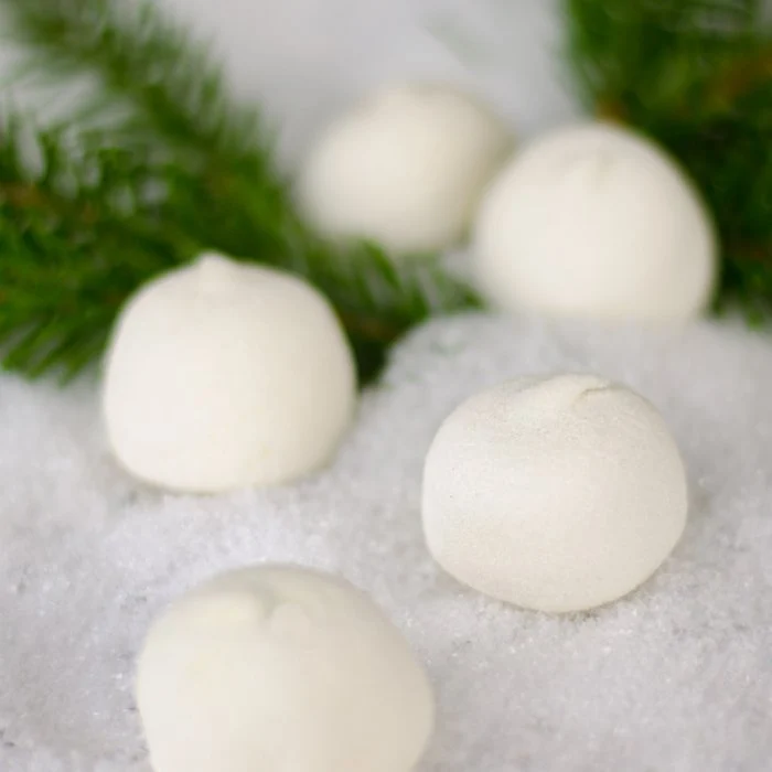 Wundertüte Essbare Schneebälle Weiße Marshmallows Vanille 80g
