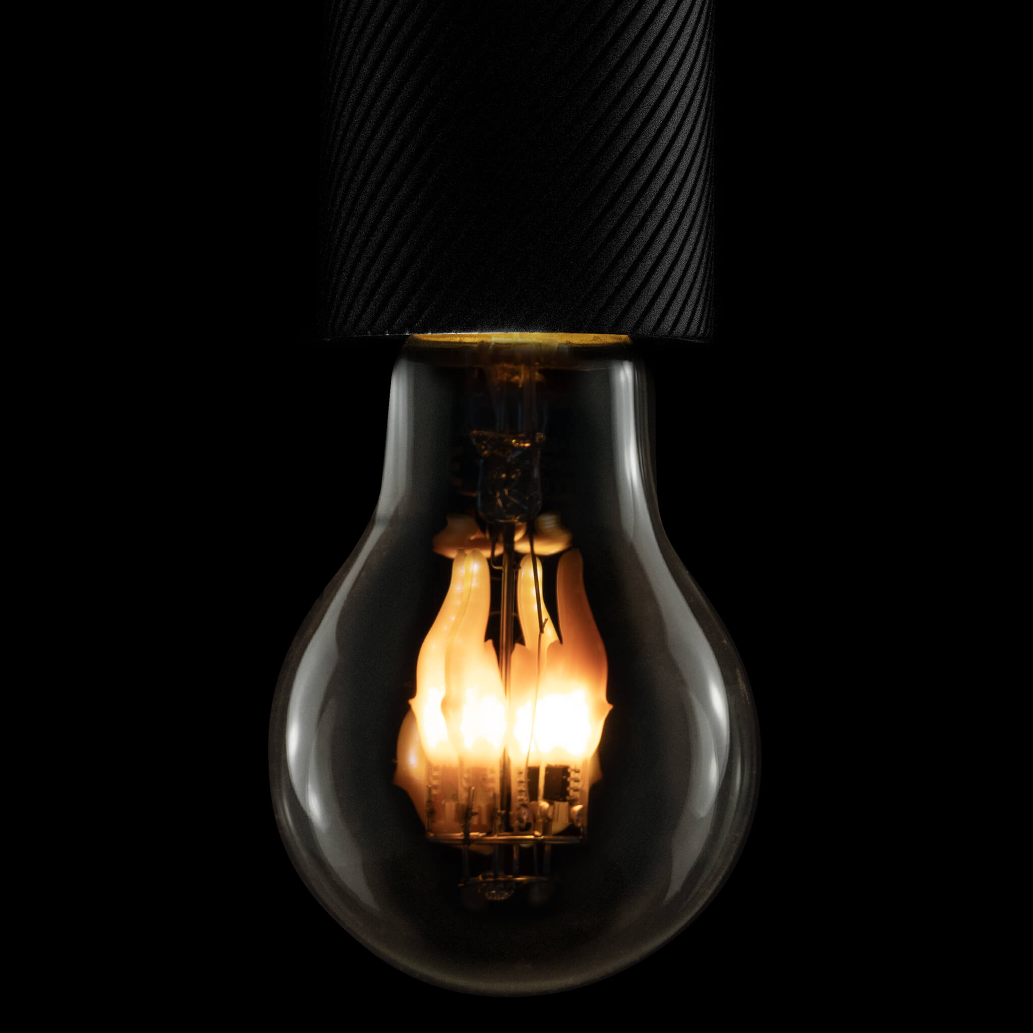 LED Filament Leuchtmittel FIRE FLAME DOWN Klar E27 0,8W 1800K 60lm 6x6x11cm